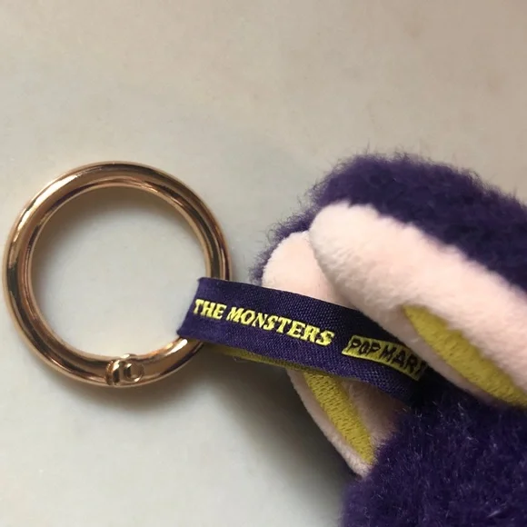 La Bubu Wings of fortune pronounce plush - Picture 10 of 10